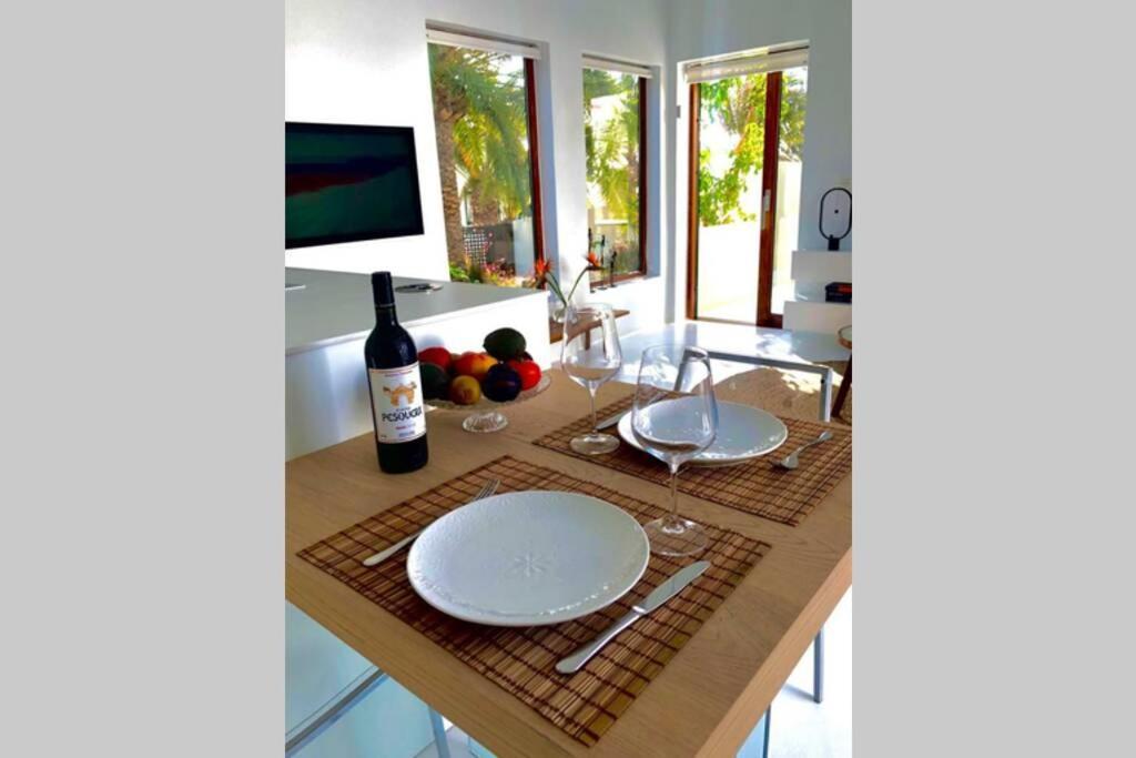Villa Unique, Stylish & Calm El Estanque By The Sea, Adults Only Costa Teguise Exterior foto
